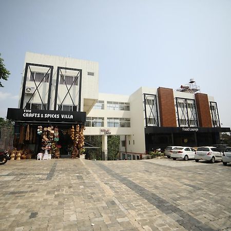 Hotel Soorya Castle Ваянад Екстер'єр фото